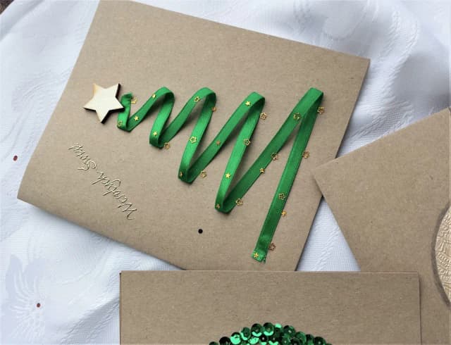 Jak zrobić kartkę świąteczną w PowerPoint - łatwe kroki i kreatywne pomysły Jak zrobić kartkę świąteczną w PowerPoint - łatwe kroki i kreatywne pomysły