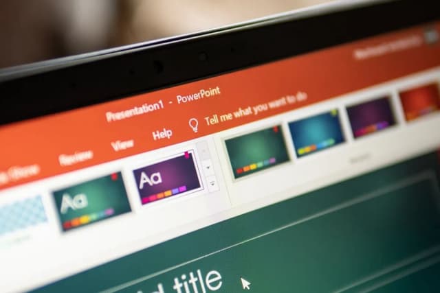 Jak zrobić przypis w PowerPoincie - krok po kroku do perfekcji prezentacji Jak zrobić przypis w PowerPoincie - krok po kroku do perfekcji prezentacji