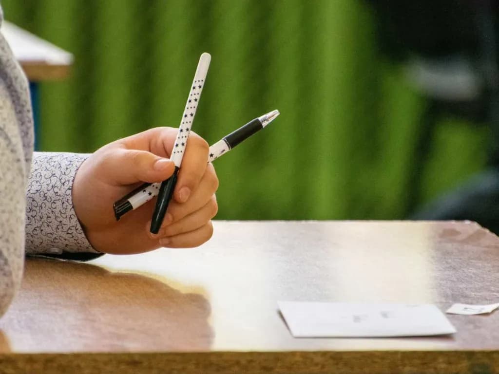 Jak zacząć kontekst w rozprawce, aby uniknąć najczęstszych błędów Jak zacząć kontekst w rozprawce, aby uniknąć najczęstszych błędów